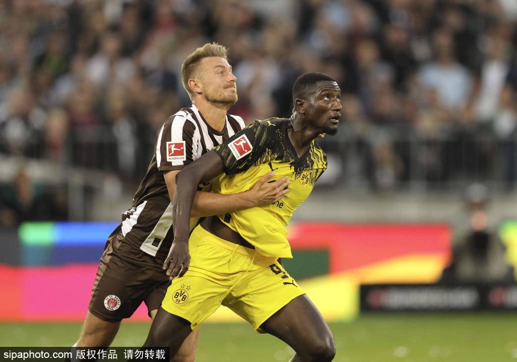 C米兰表现, 跑动热区图, 同时 C米兰表现, 跑动热区图, 同时