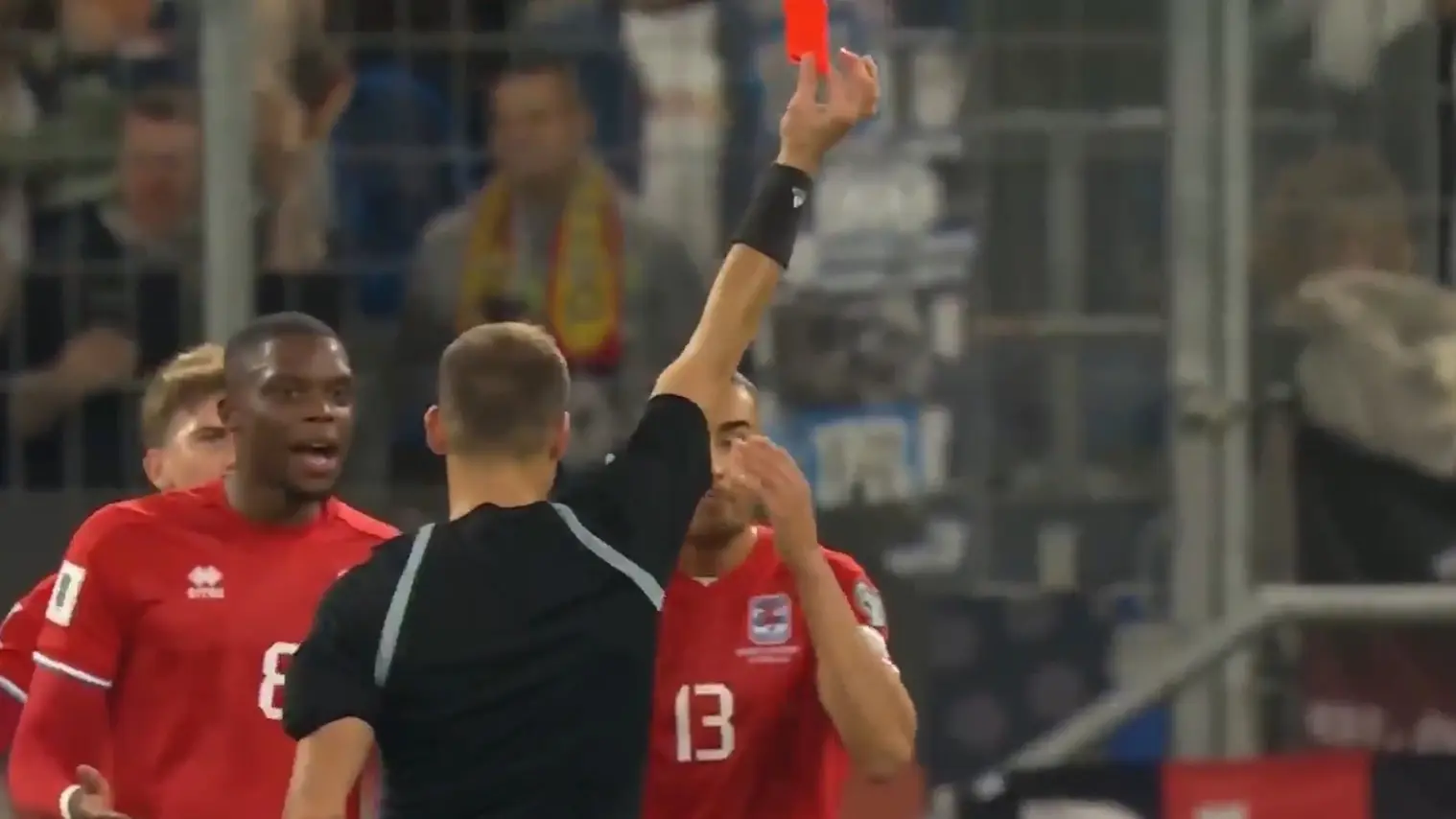 AA, 随着德国, 截止目前 AA, 随着德国, 截止目前